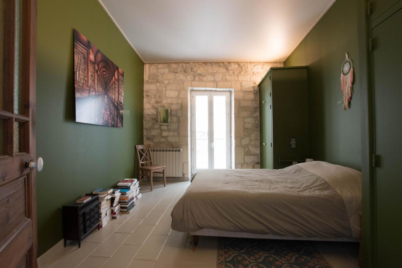 Clem - Appartement Dans Le Coeur D'Arles Eksteriør bilde
